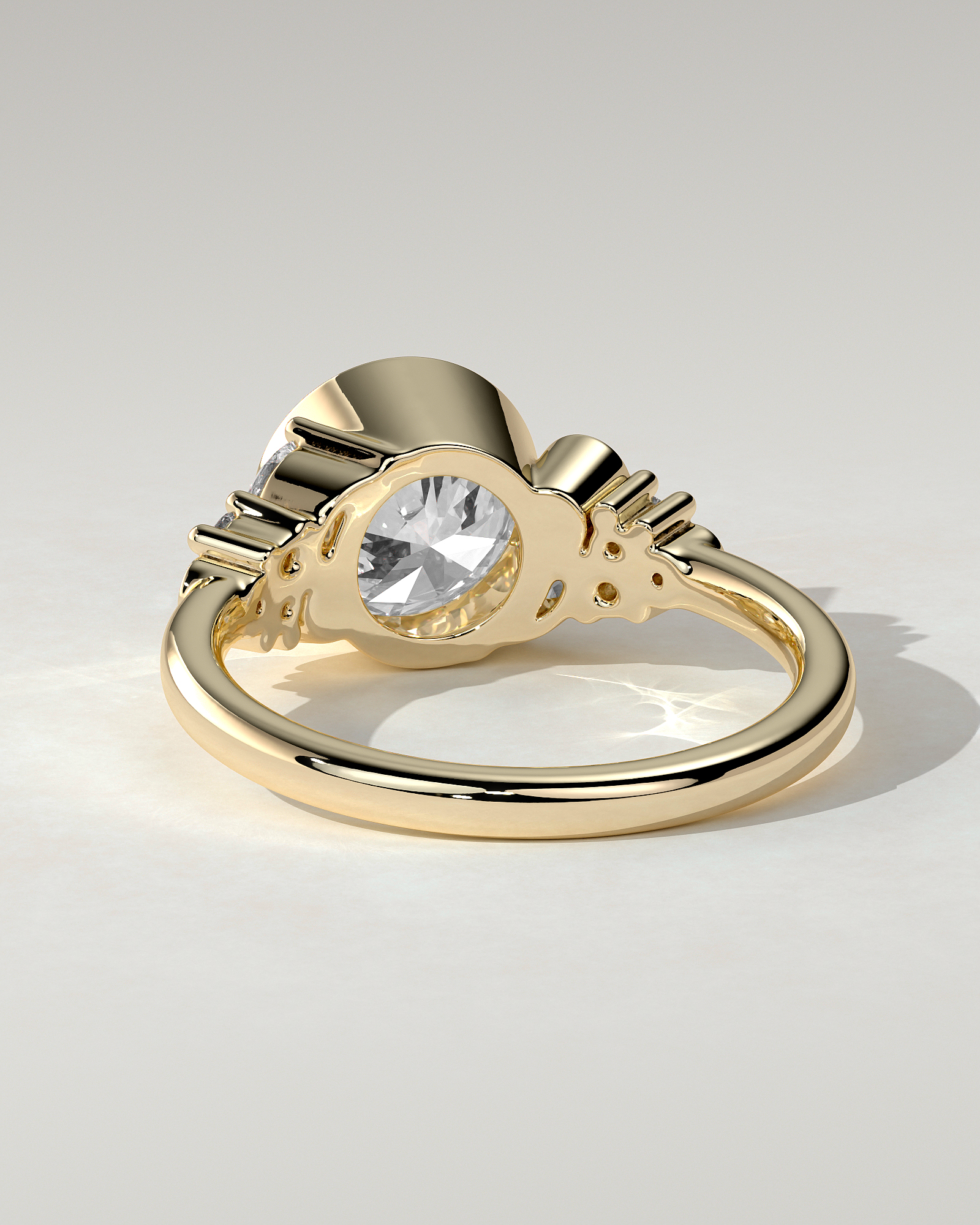 Alessia Solitaire Round Ring