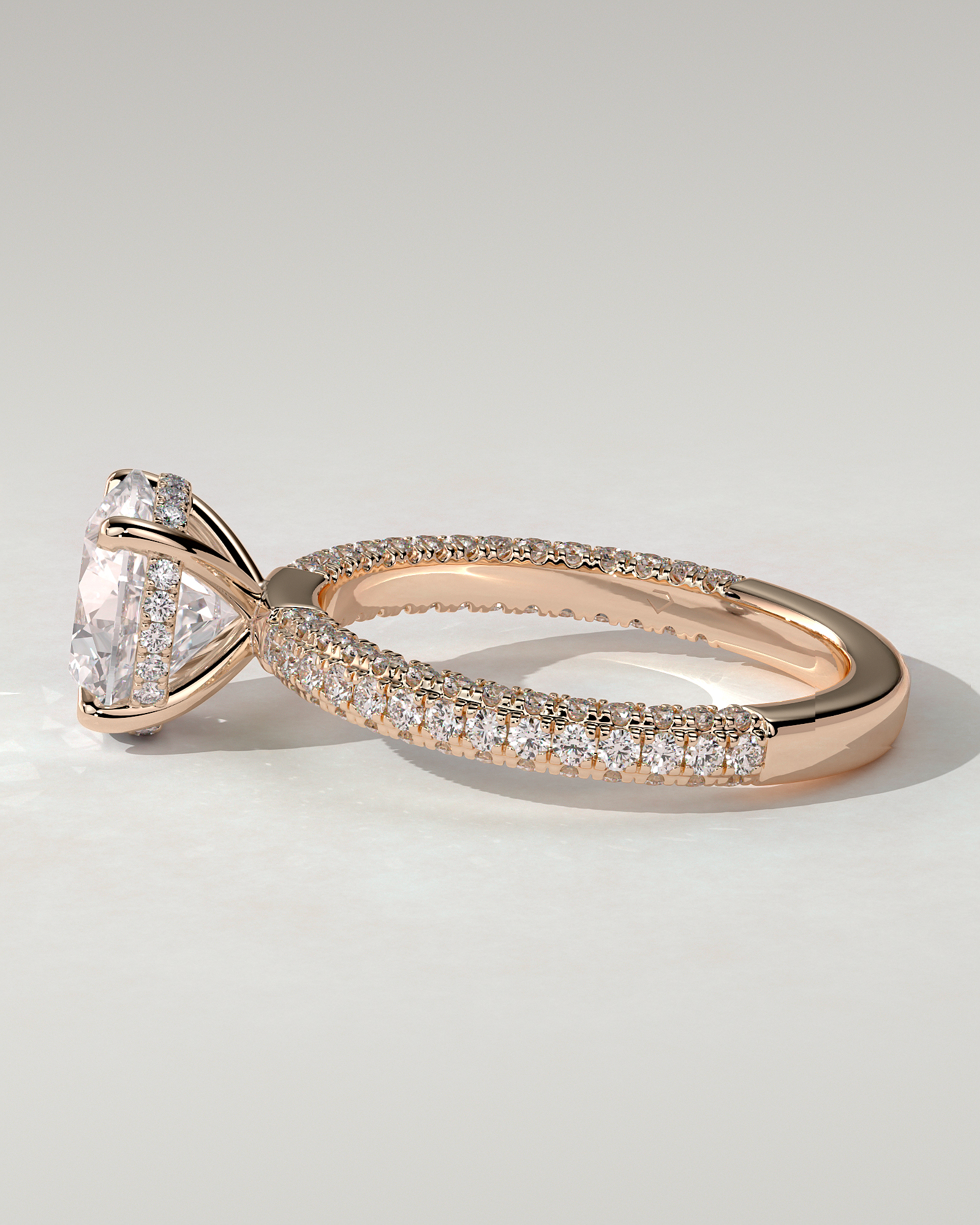 Alex Solitaire Round Ring
