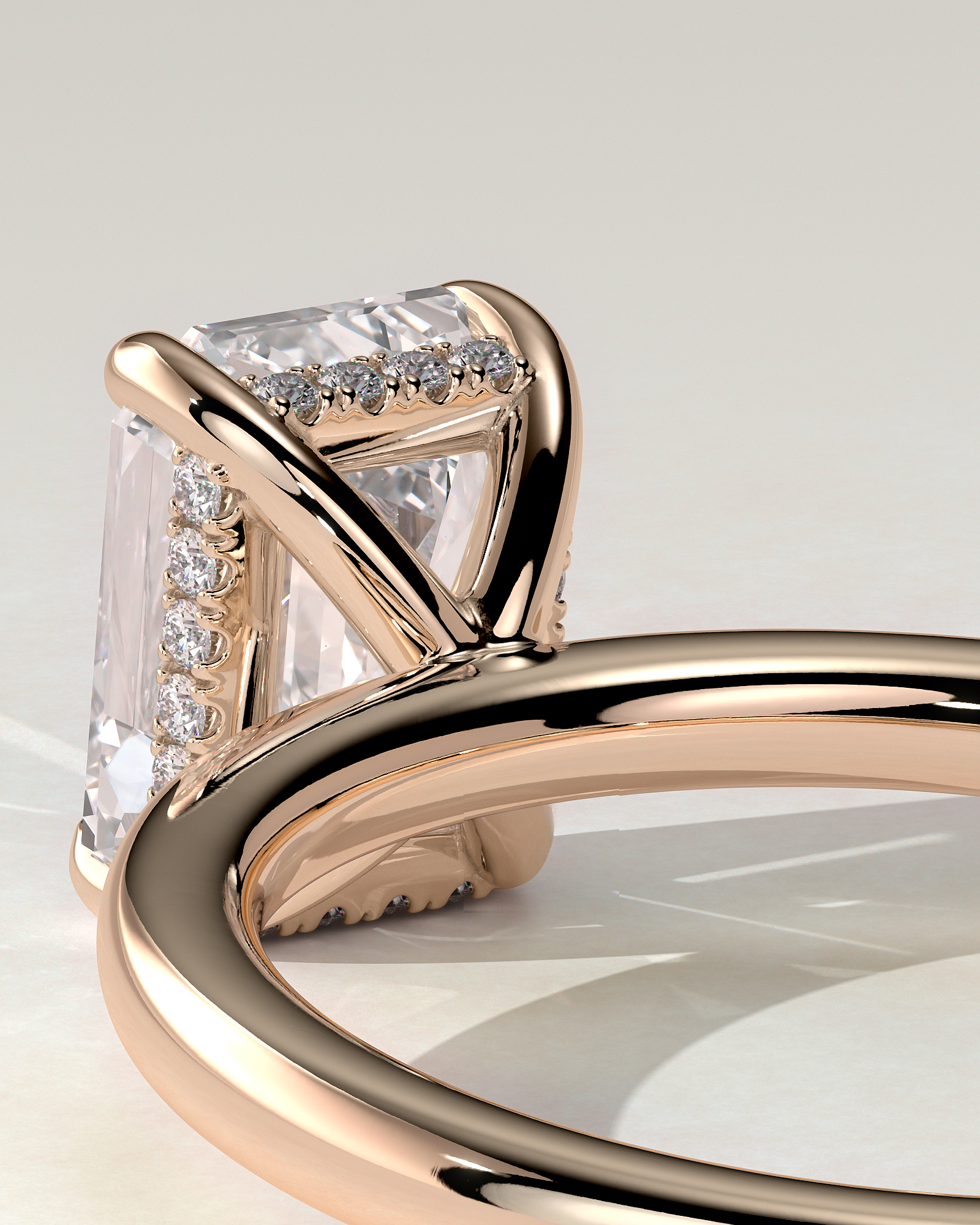 Alice Solitaire Emerald Ring