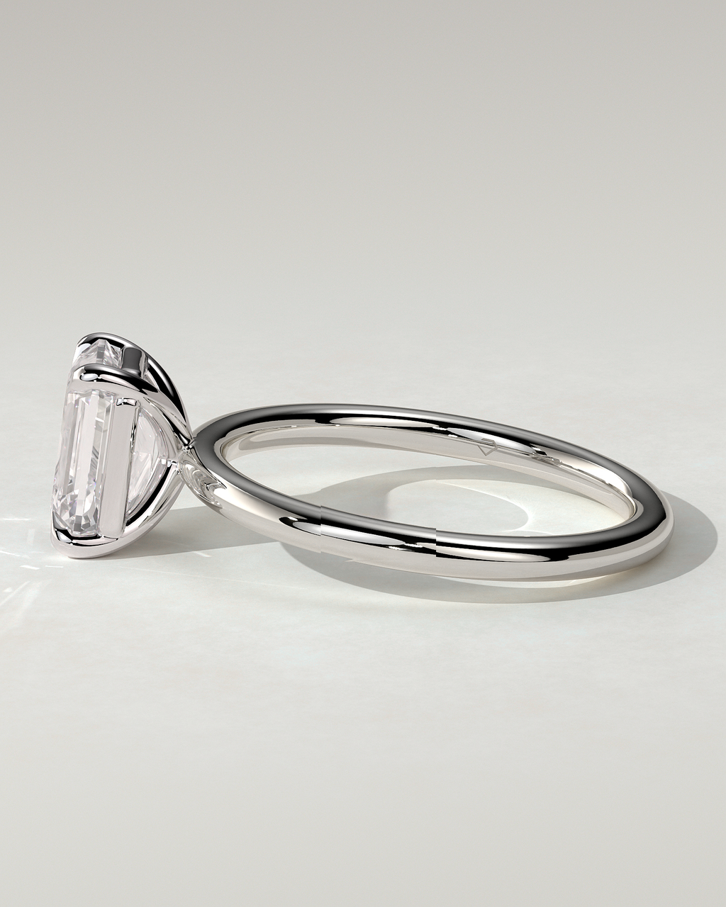 Alina Solitaire Emerald Ring