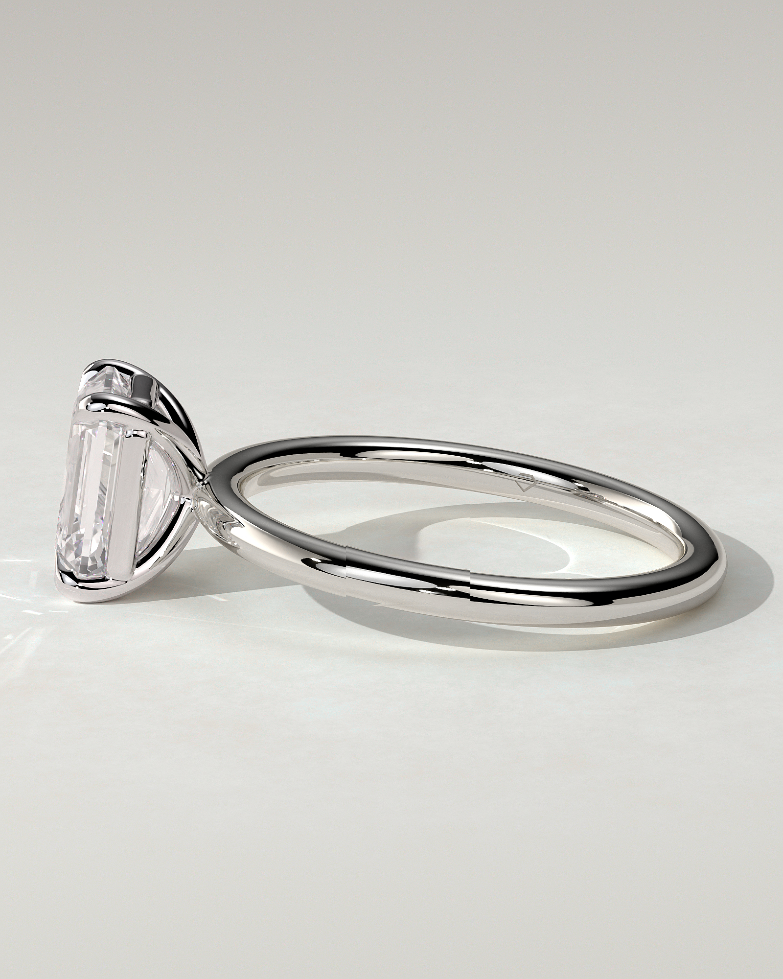 Alina Solitaire Emerald Ring
