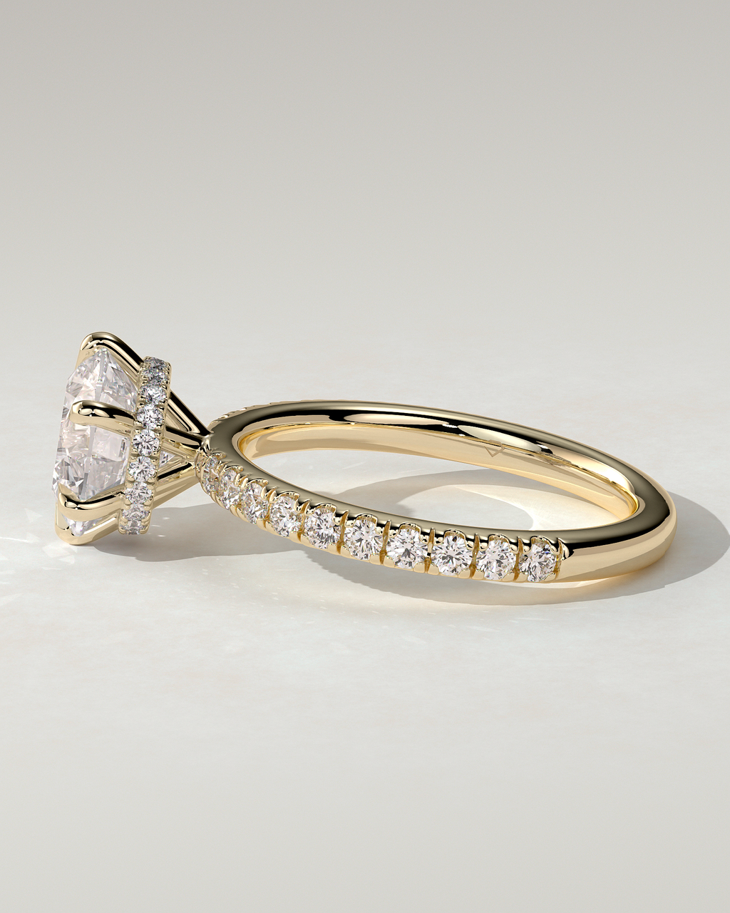 Amanda Solitaire Round Ring