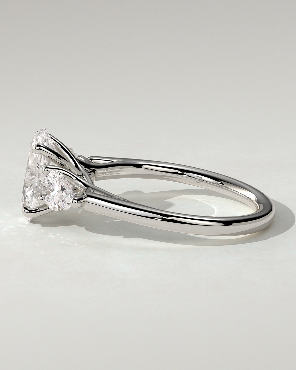 Amara Trilogy Oval Ring