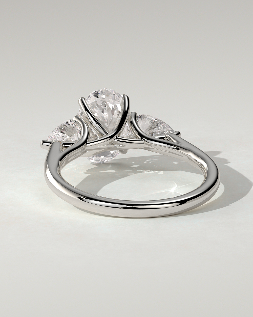 Amara Trilogy Oval Ring