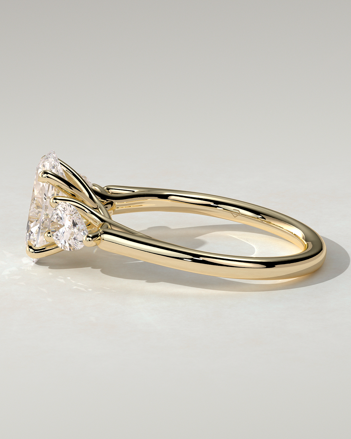 Amara Trilogy Oval Ring