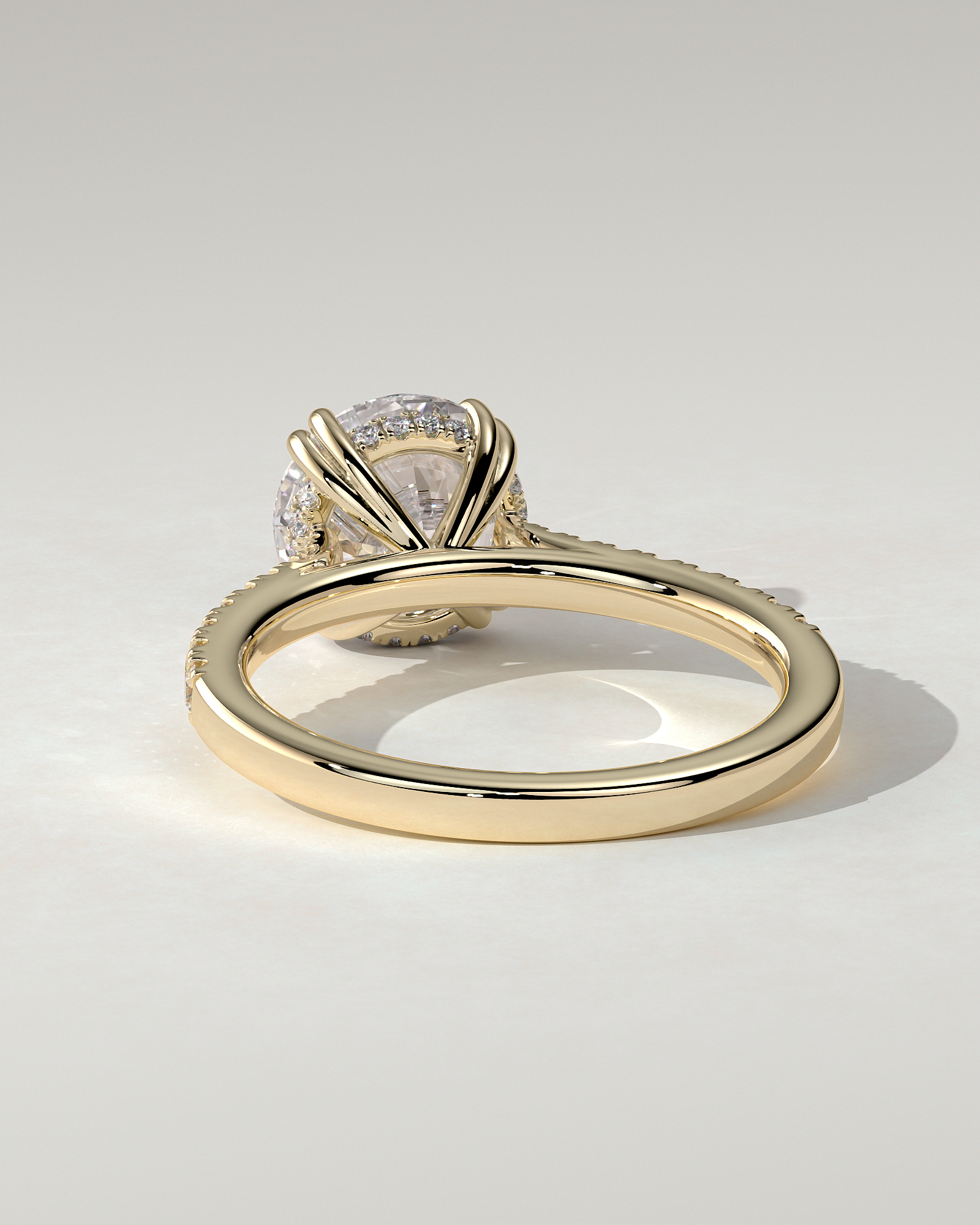 Amelia Solitaire Round Ring