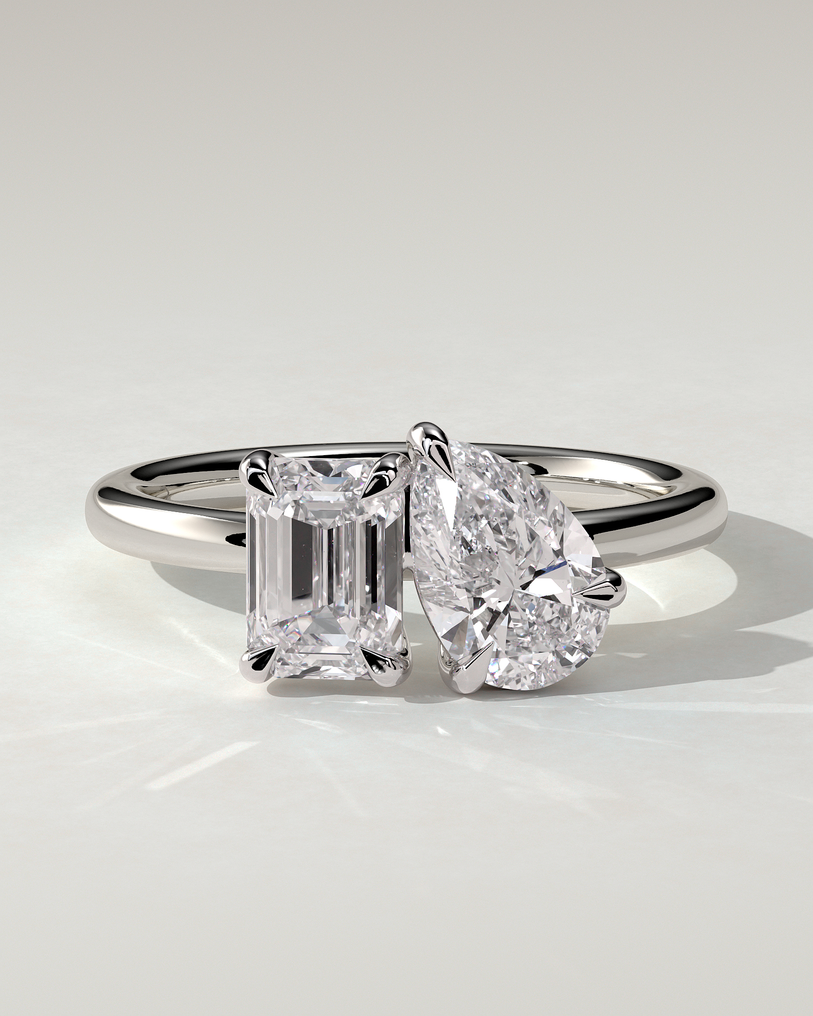 Amor Toi Et Moi Pear Ring