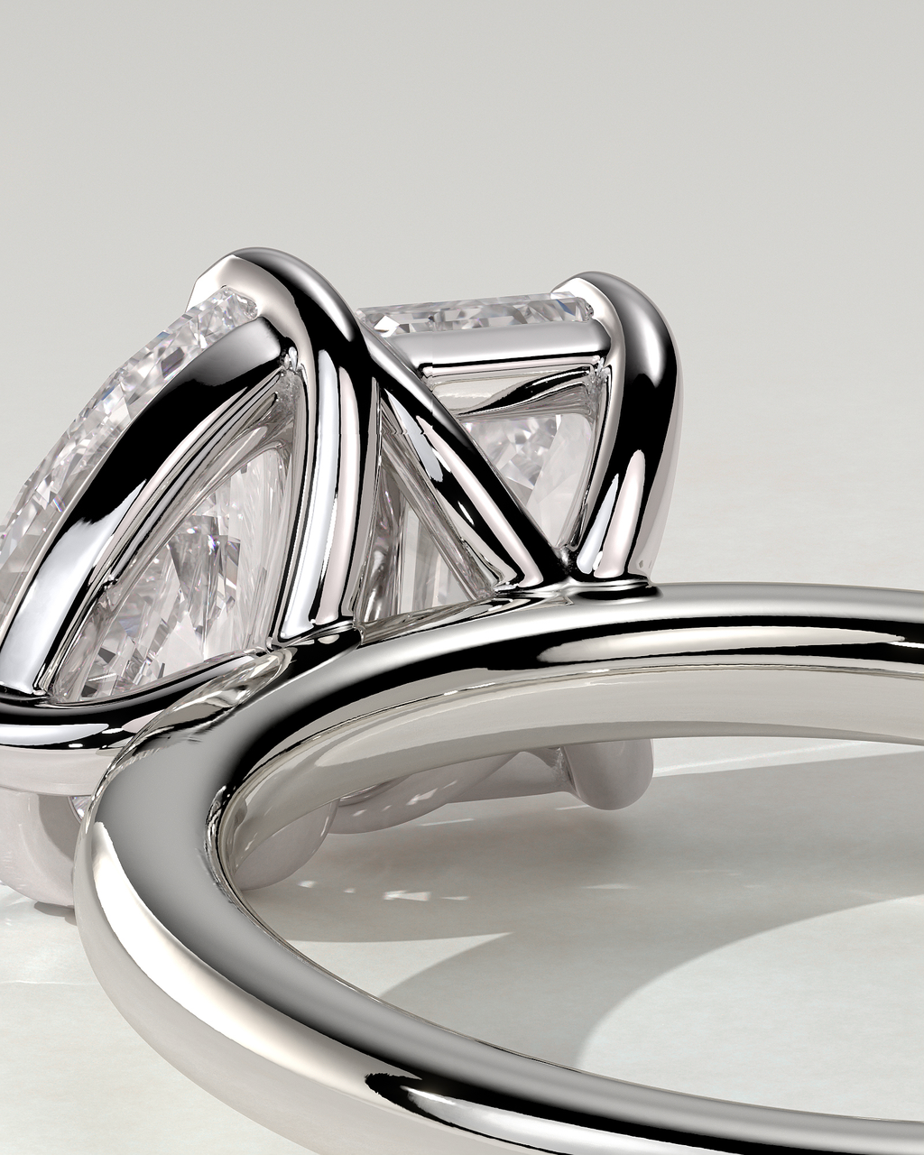 Amor Toi Et Moi Pear Ring