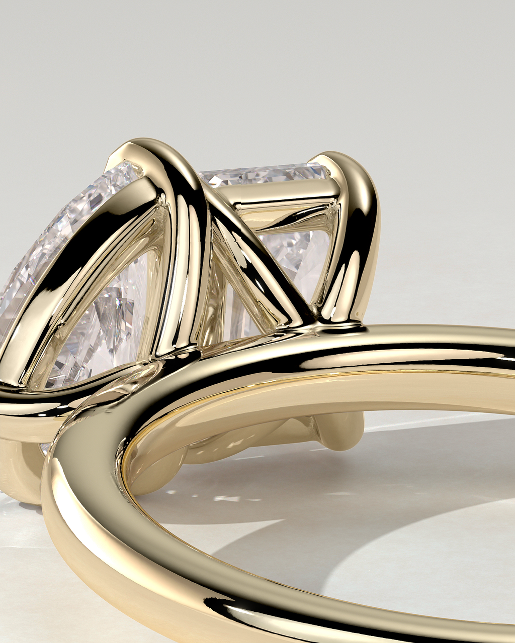 Amor Toi Et Moi Pear Ring