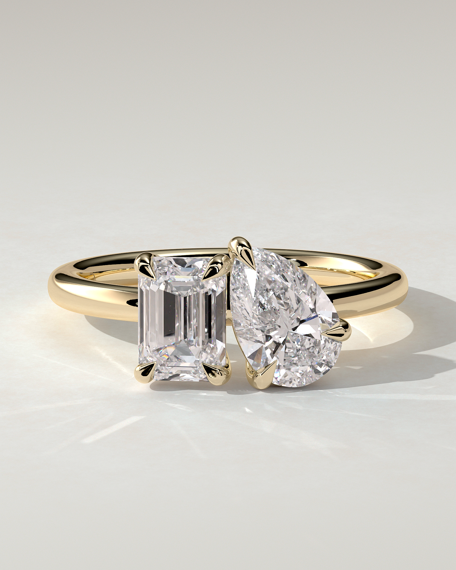 Amor Toi Et Moi Pear Ring