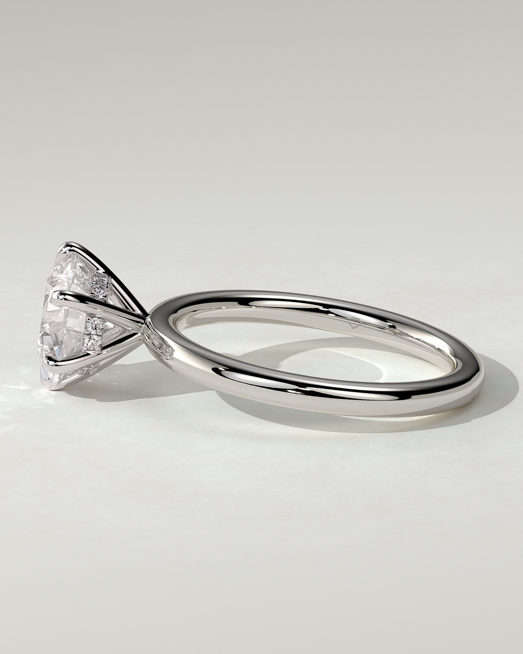 Anna Solitaire Round Ring