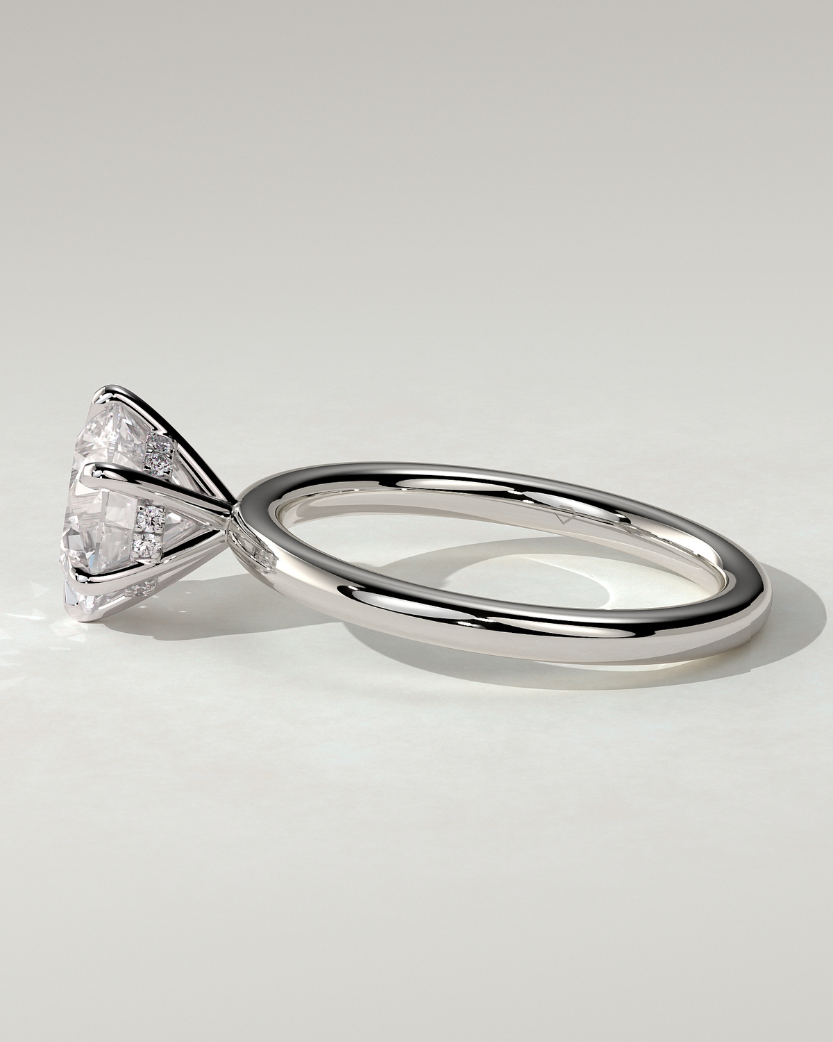 Anna Solitaire Round Ring