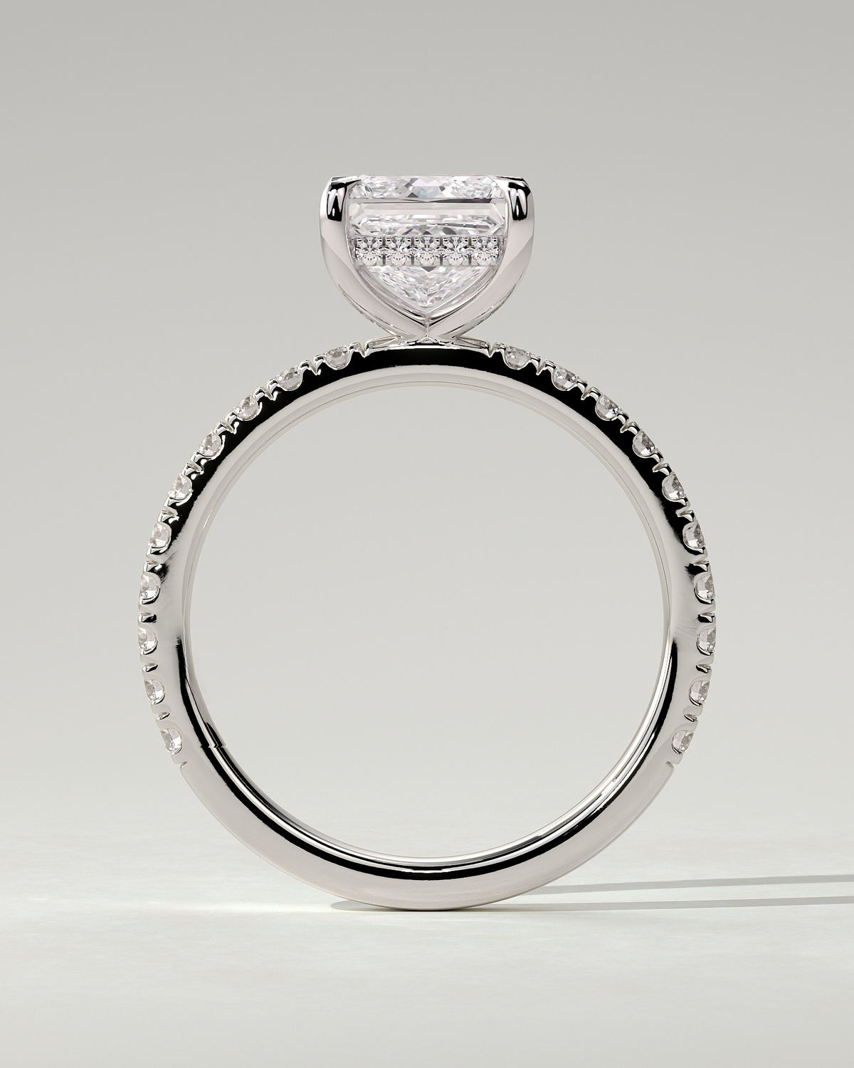 Annie Solitaire Princess Ring