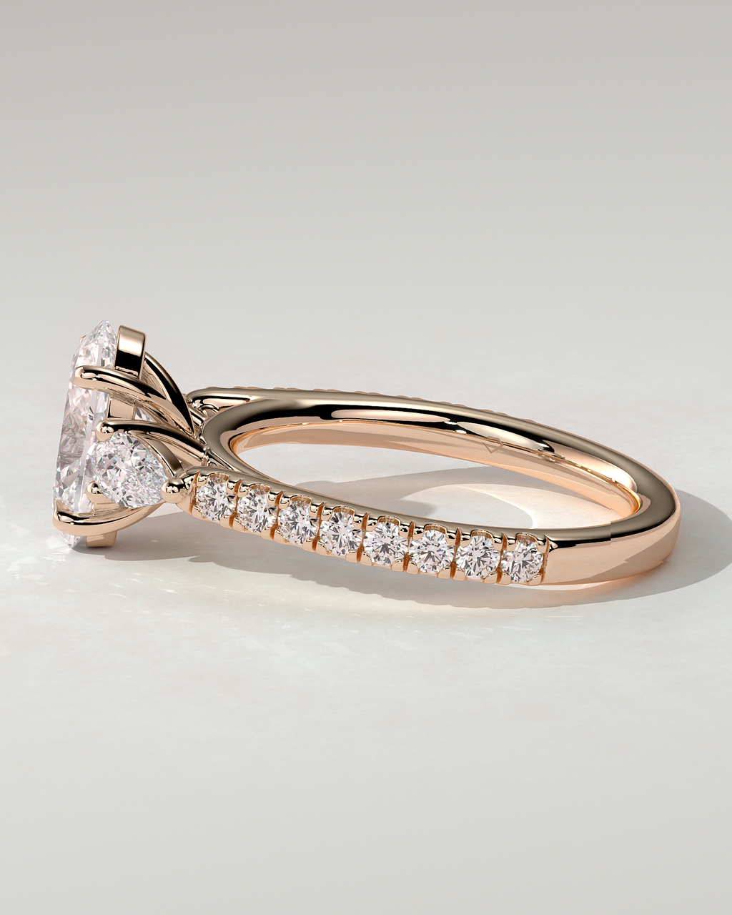 Arabella Trilogy Oval Ring