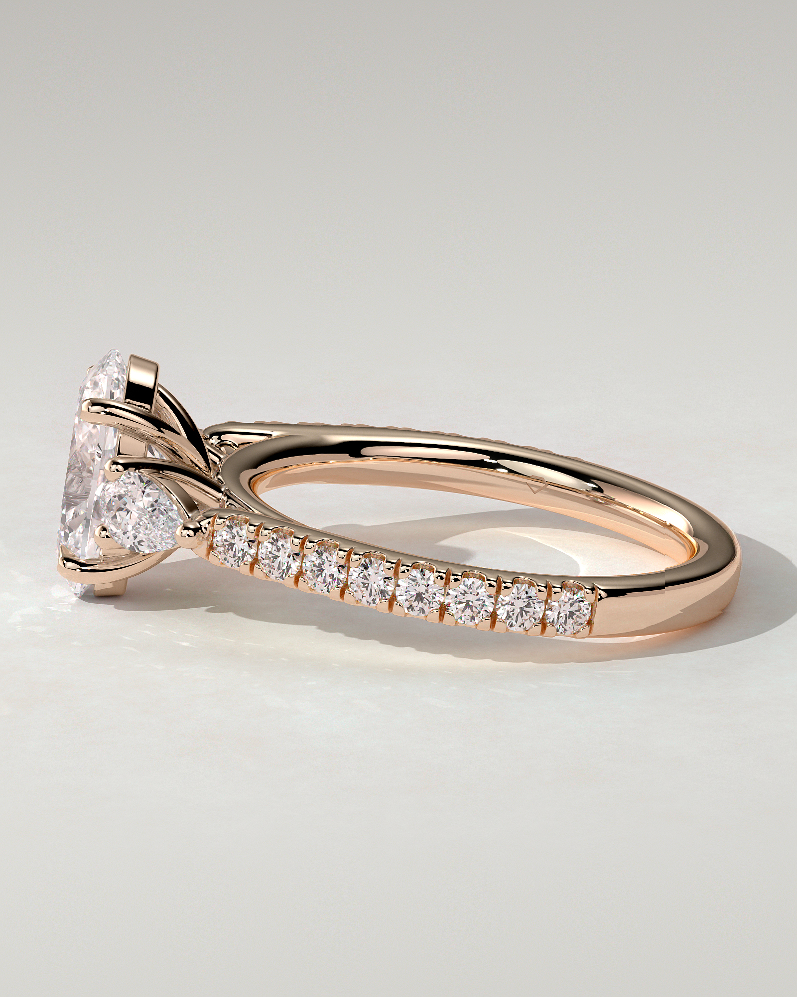 Arabella Trilogy Oval Ring