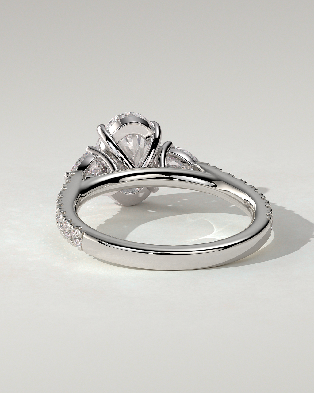 Arabella Trilogy Oval Ring