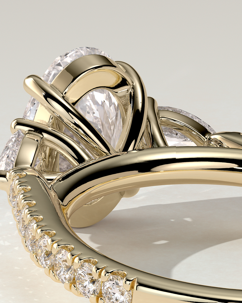 Arabella Trilogy Oval Ring