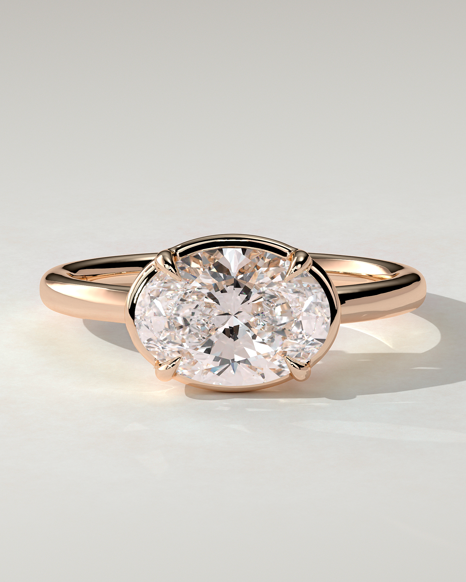 Arlo Bezel Oval Ring