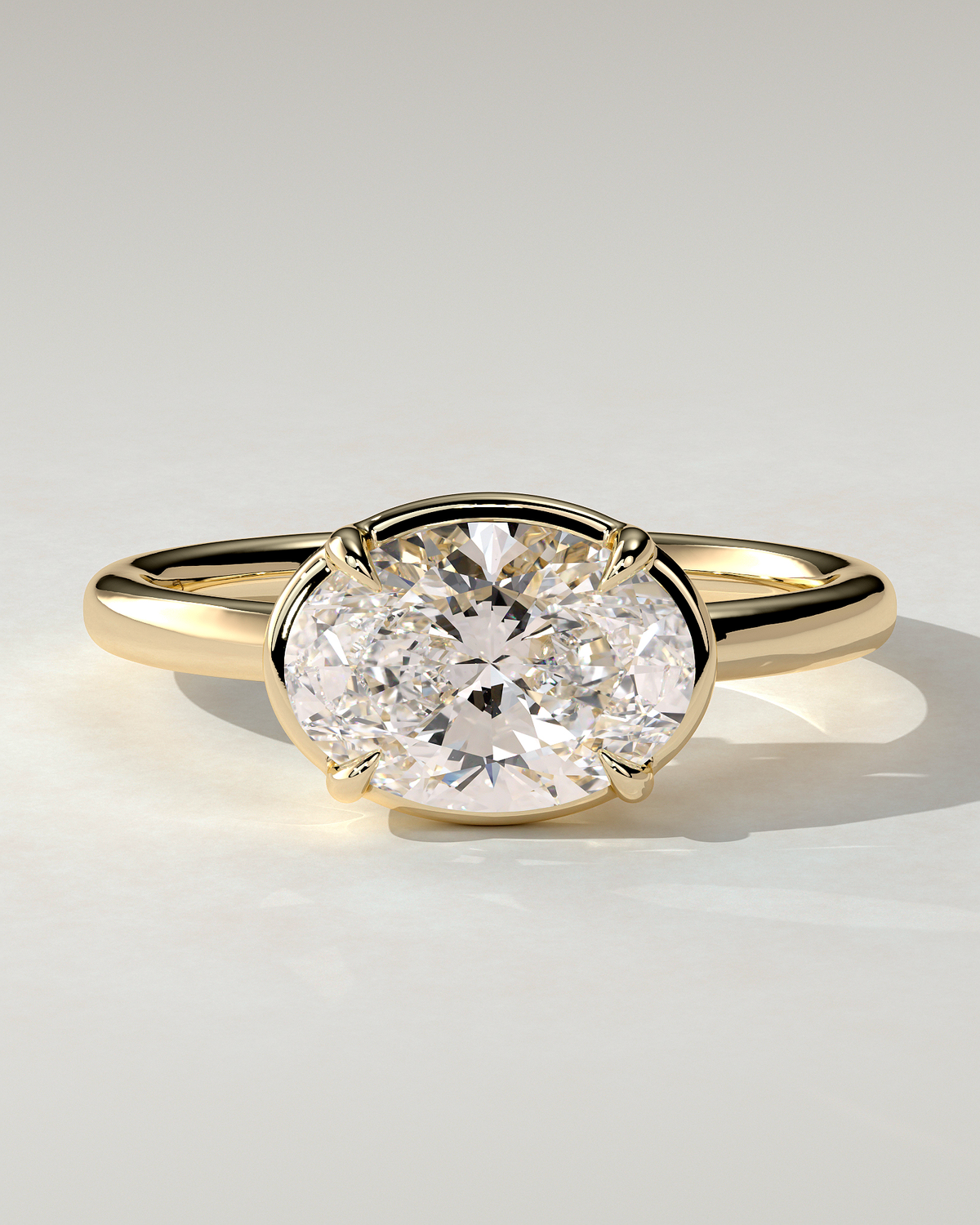 Arlo Bezel Oval Ring