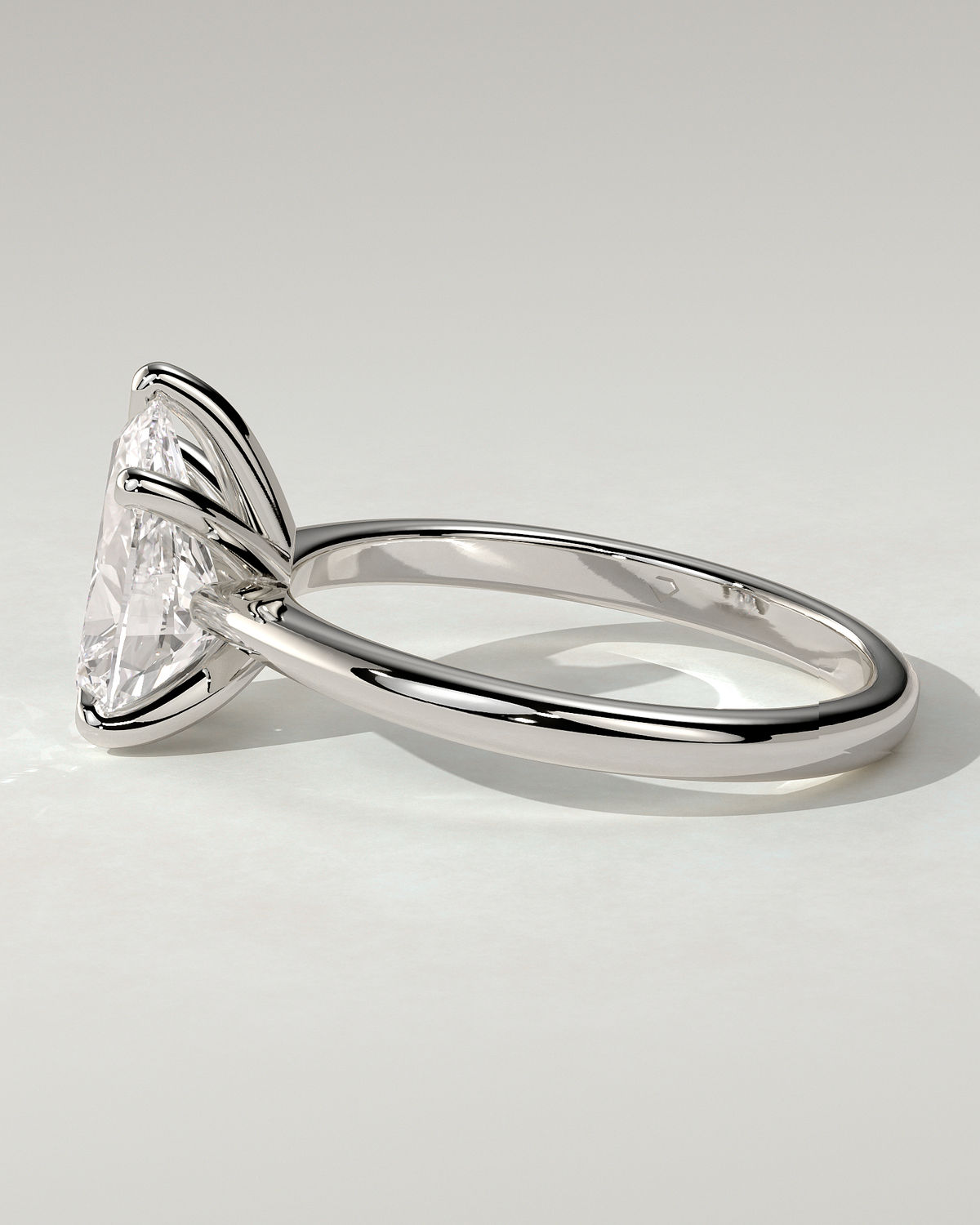 Aspen Solitaire Pear Ring