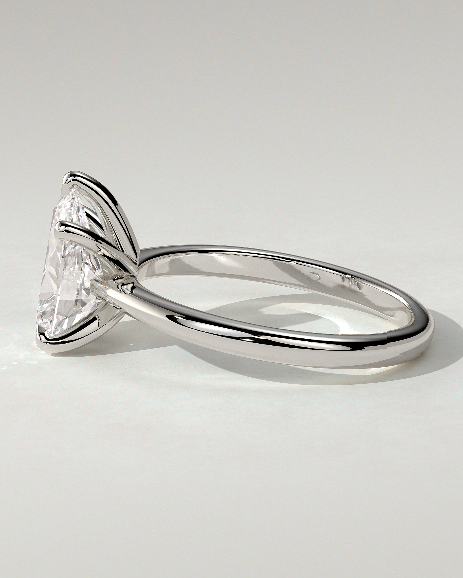 Aspen Solitaire Pear Ring