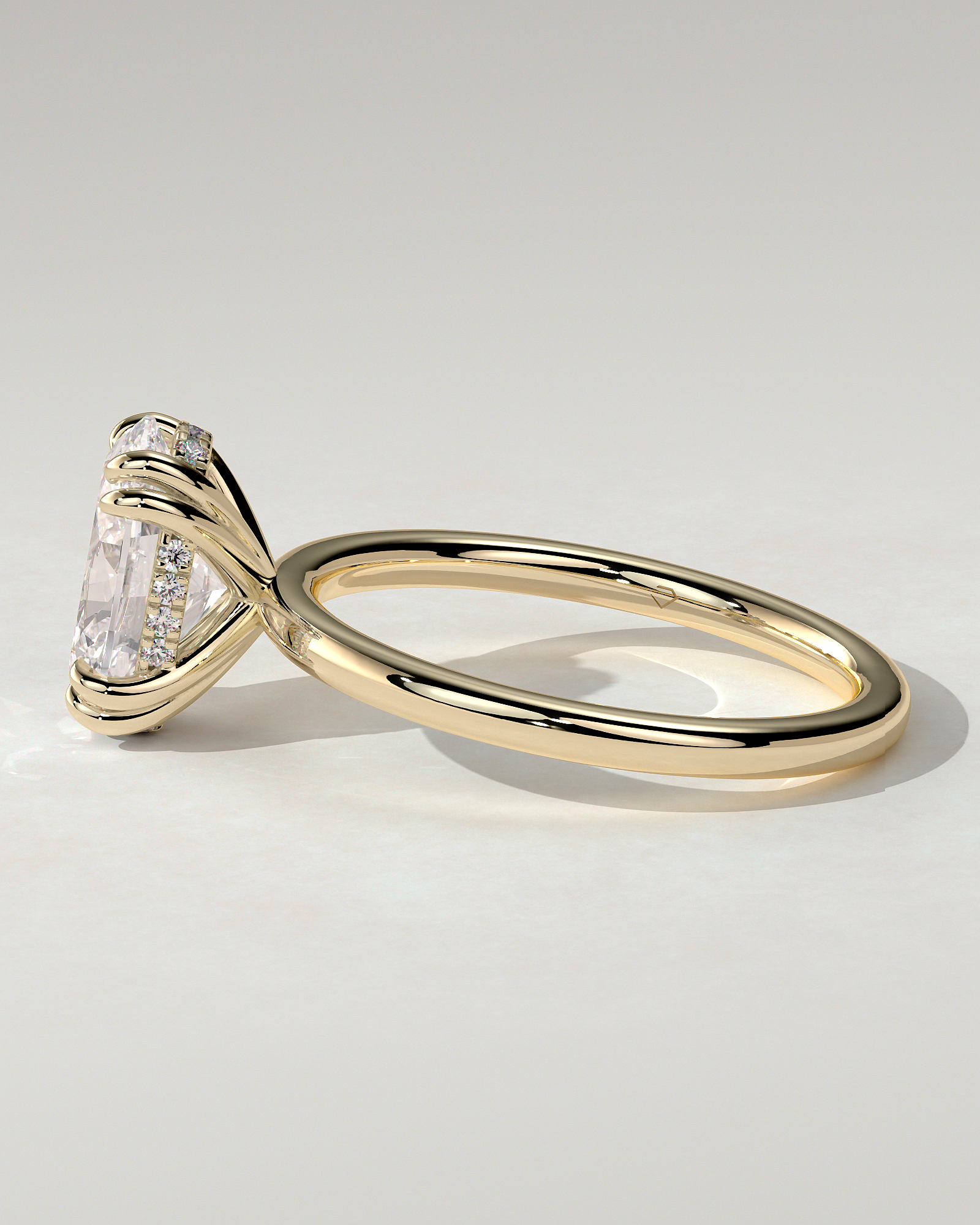 Avery Solitaire Oval Ring