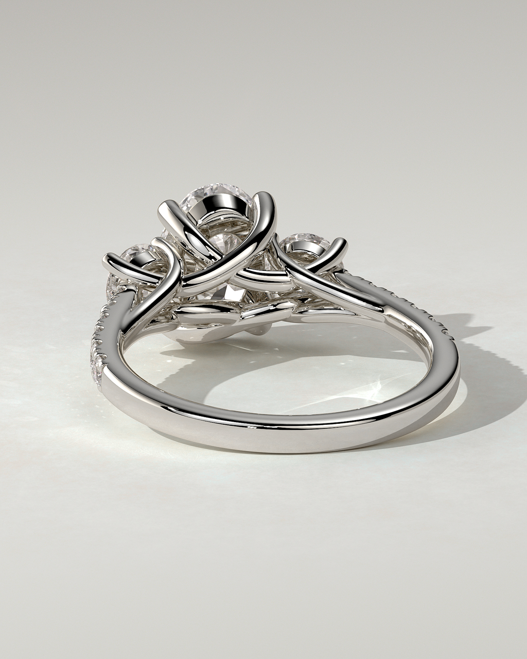 Aviana Trilogy Oval Ring