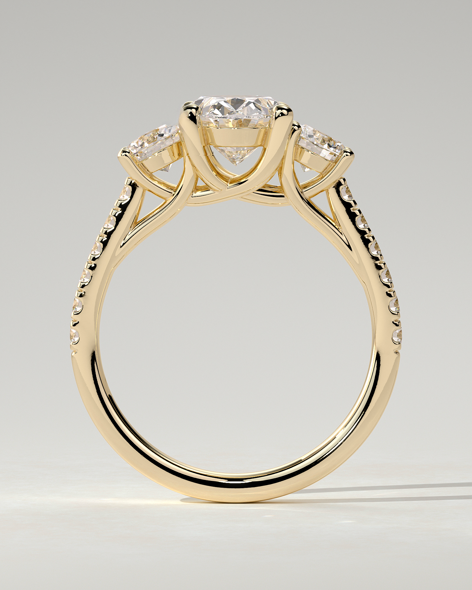 Aviana Trilogy Oval Ring