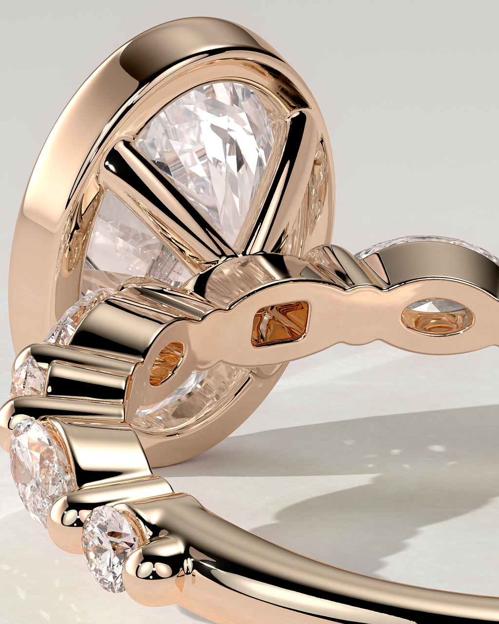 Aylin Bezel Round Ring