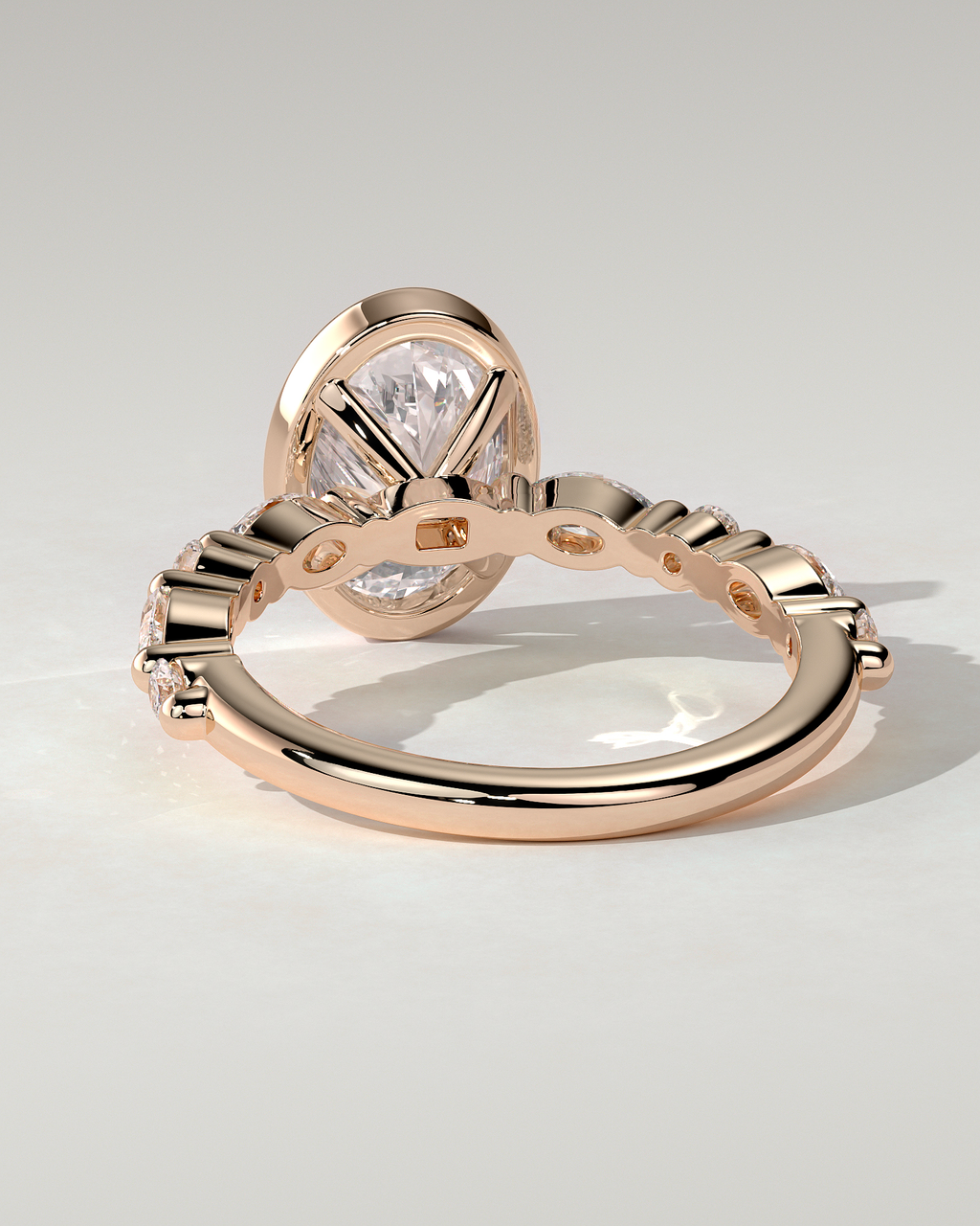 Aylin Bezel Round Ring