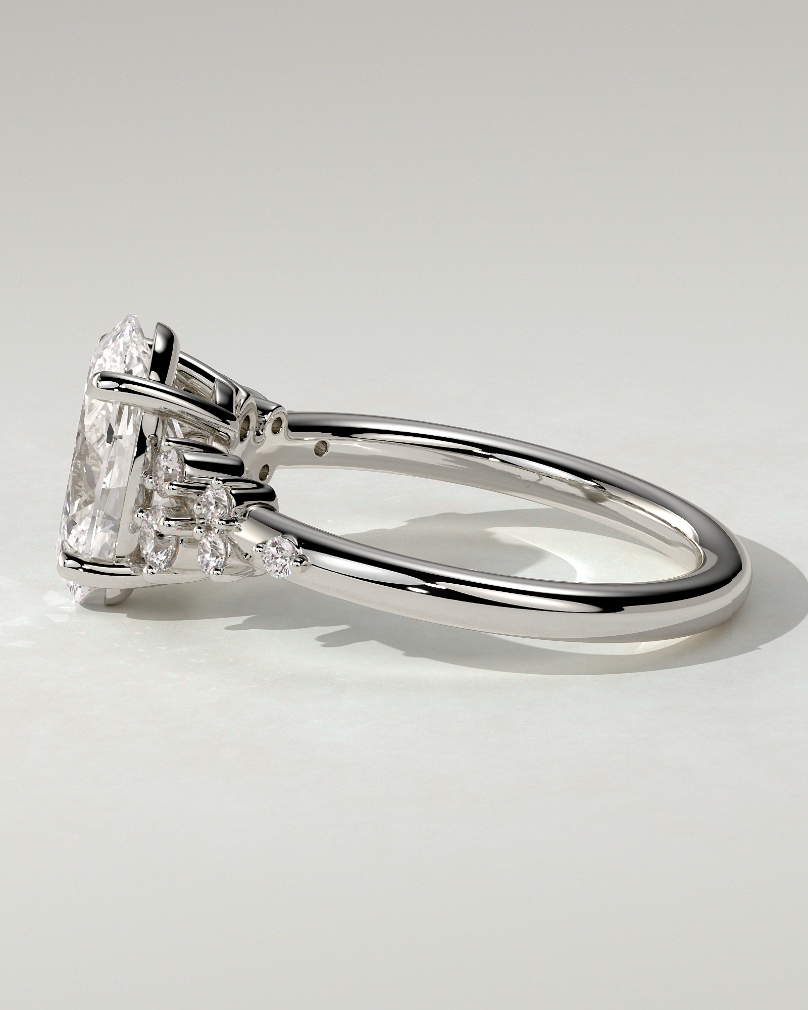Bella Solitaire Oval Ring