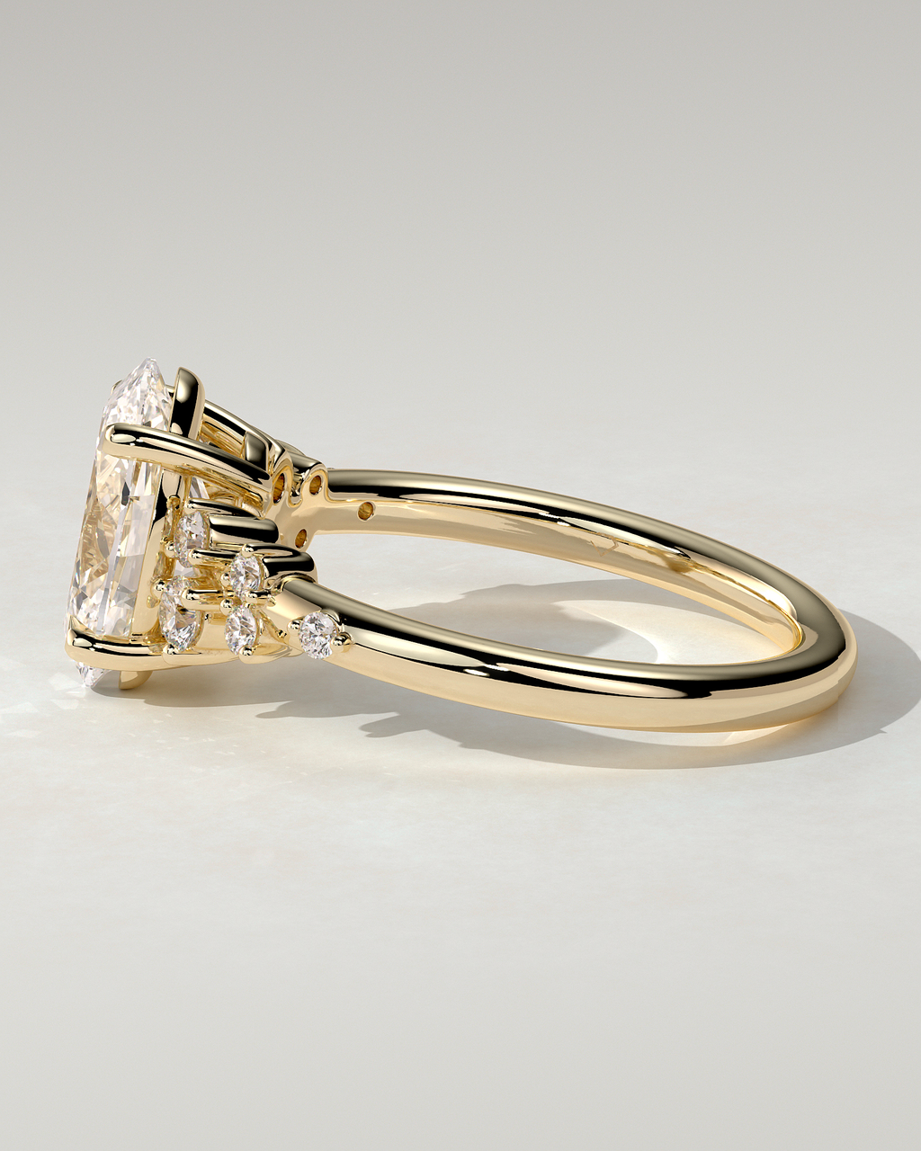 Bella Solitaire Oval Ring