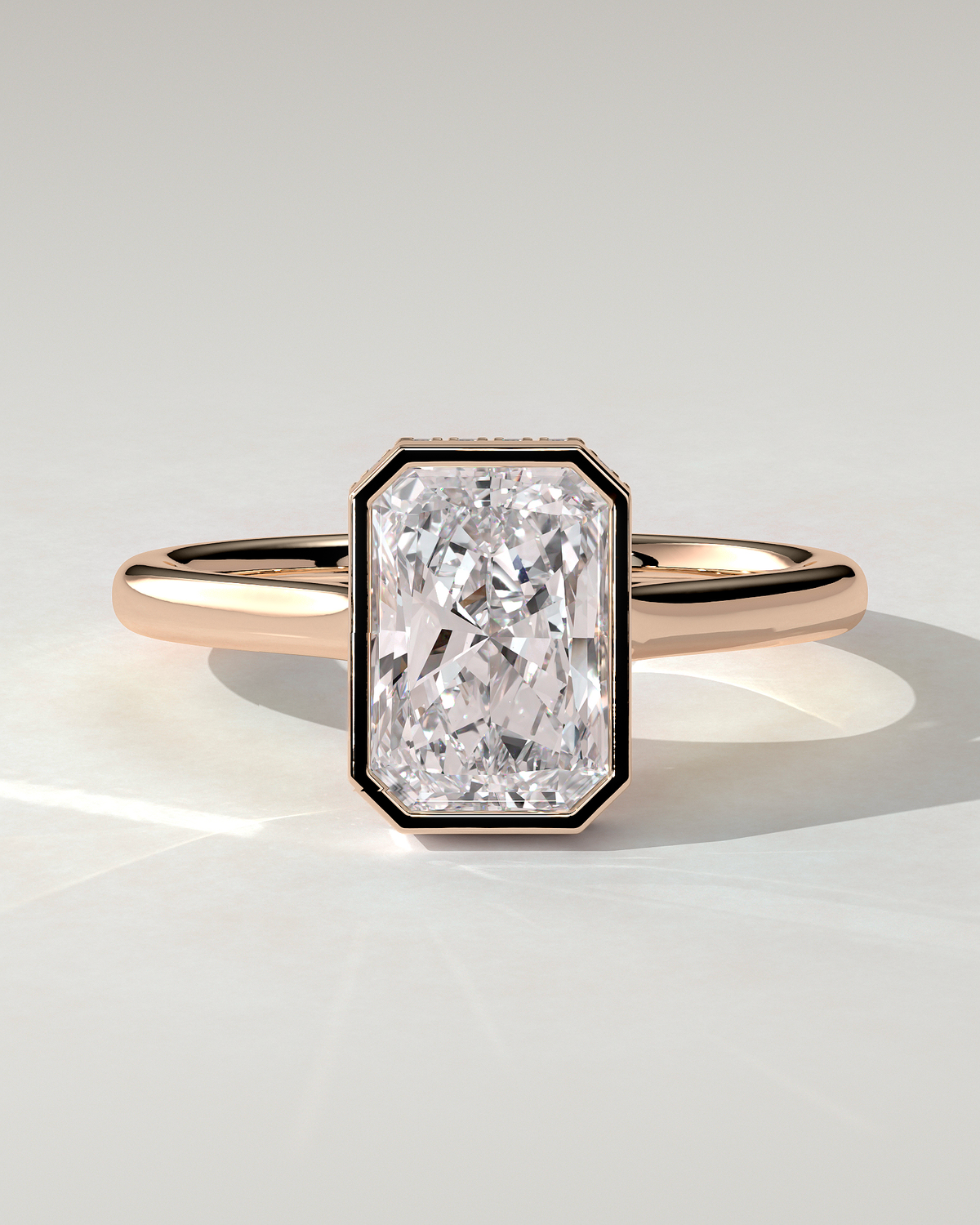 Bennie Bezel Round Ring