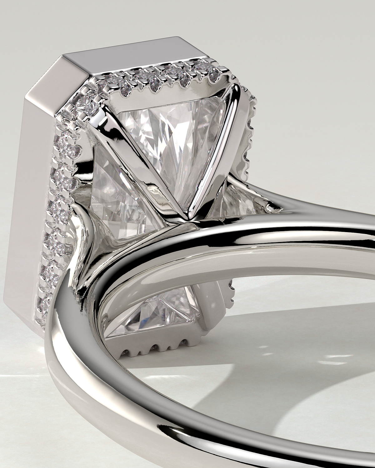 Bennie Bezel Round Ring