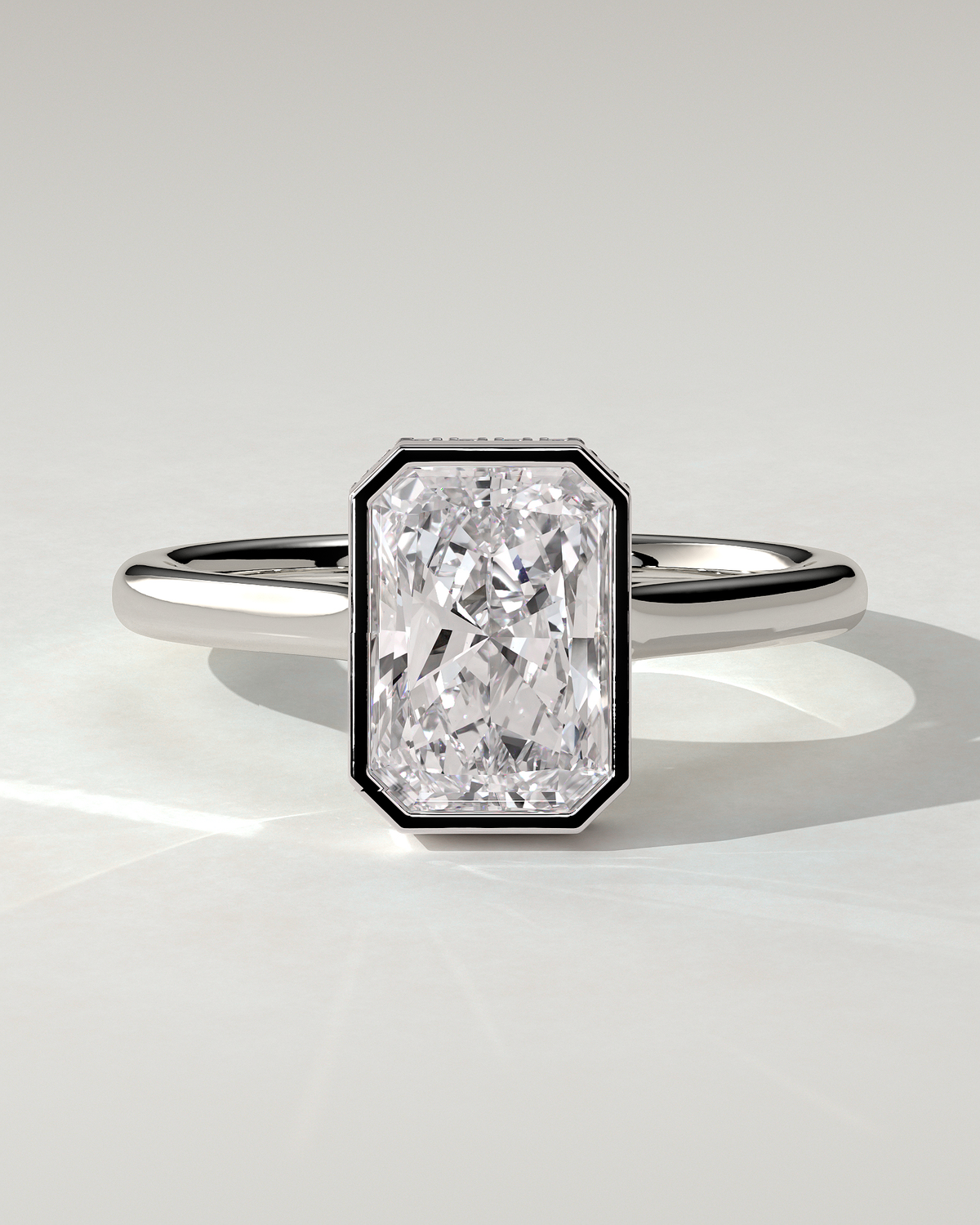 Bennie Bezel Round Ring