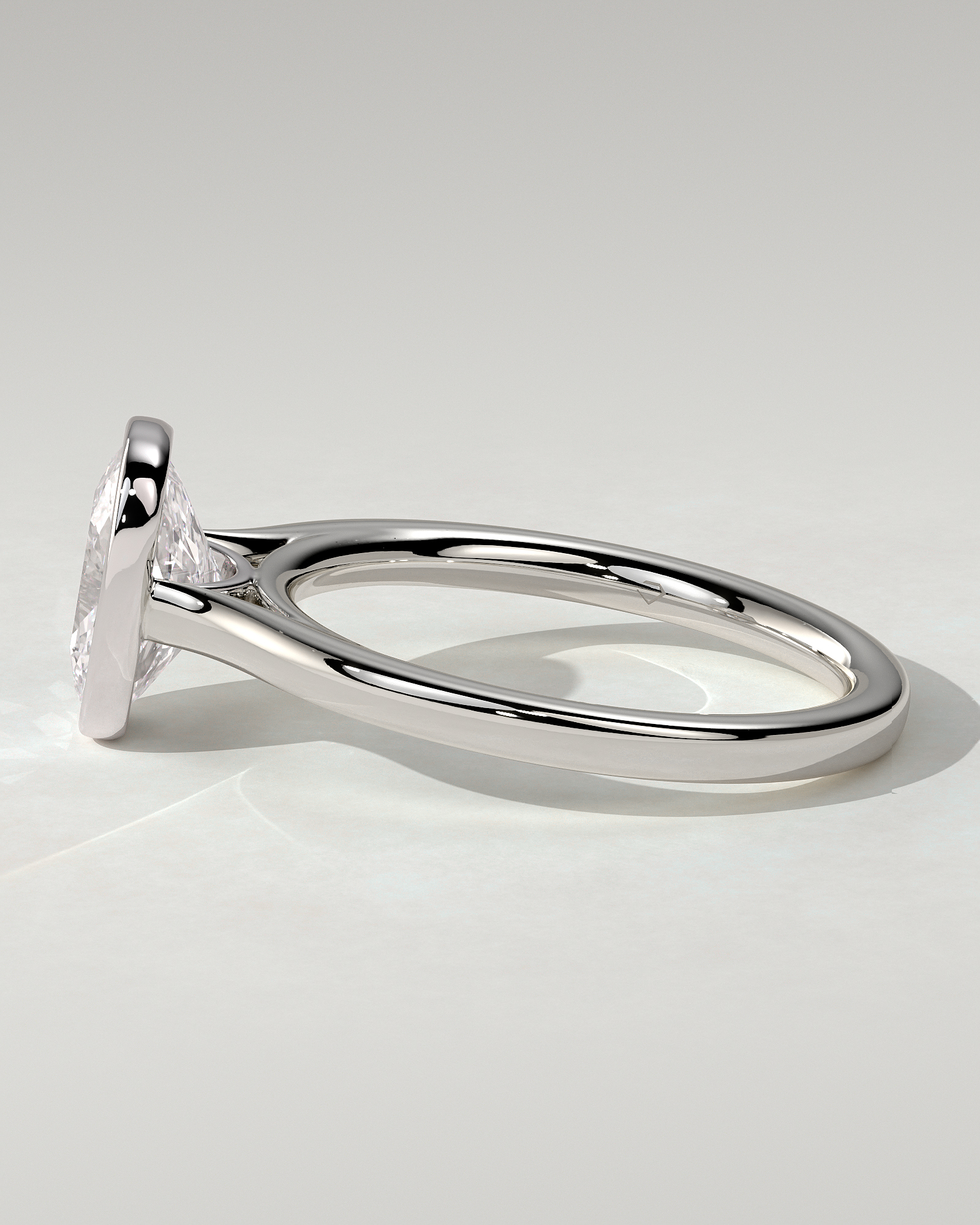 Billie Bezel Round Ring