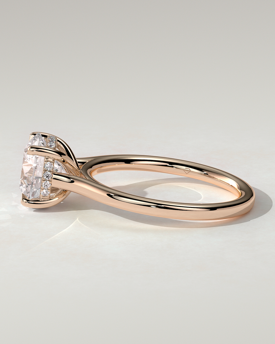 Bonnie Solitaire Round Ring