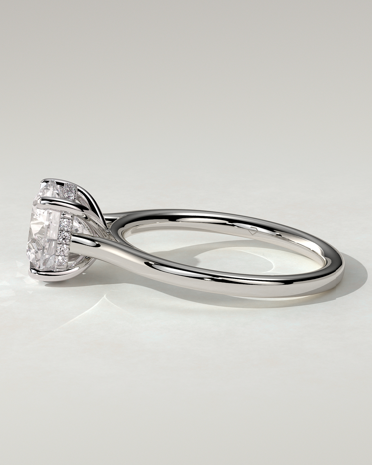 Bonnie Solitaire Round Ring