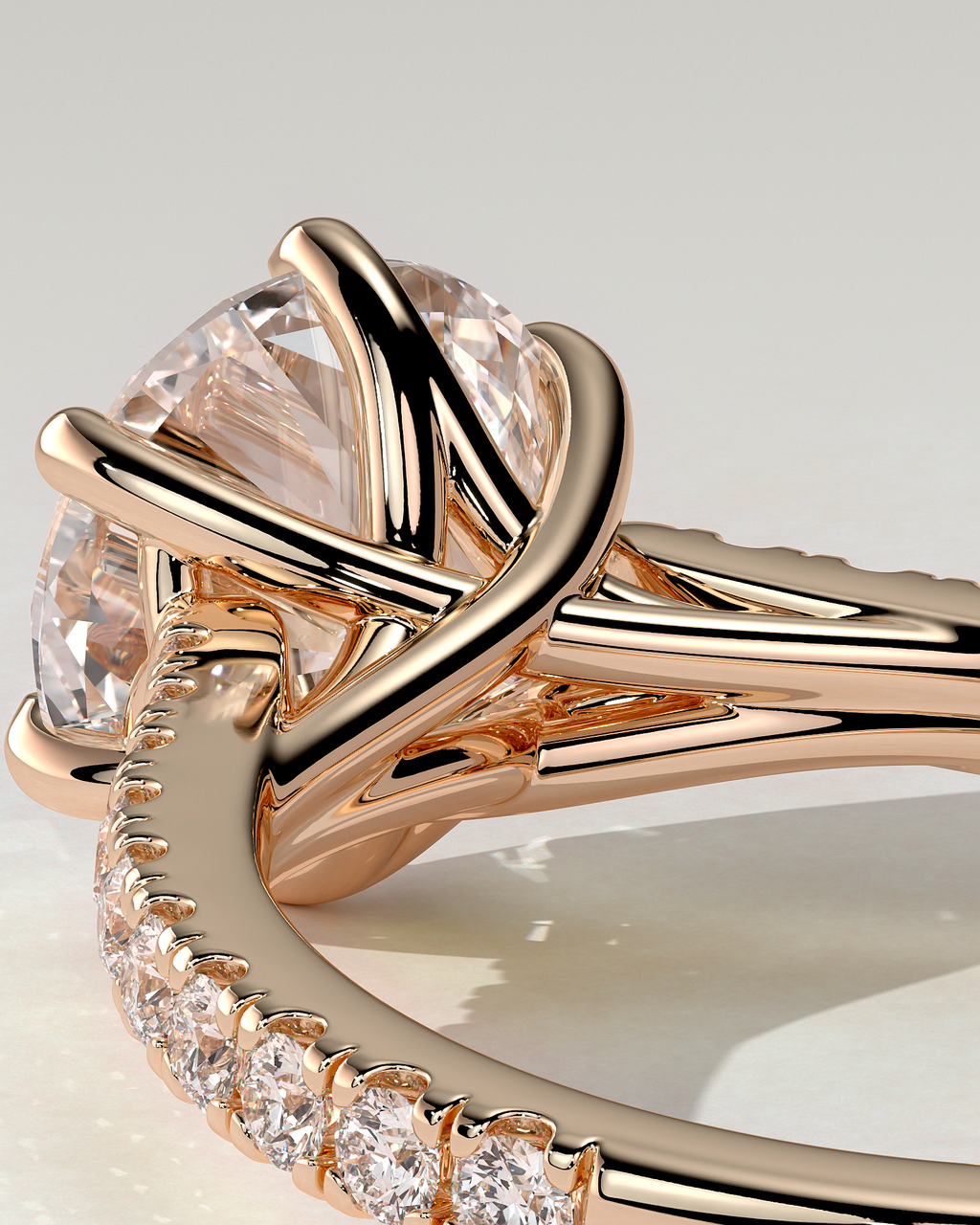Briar Solitaire Round Ring