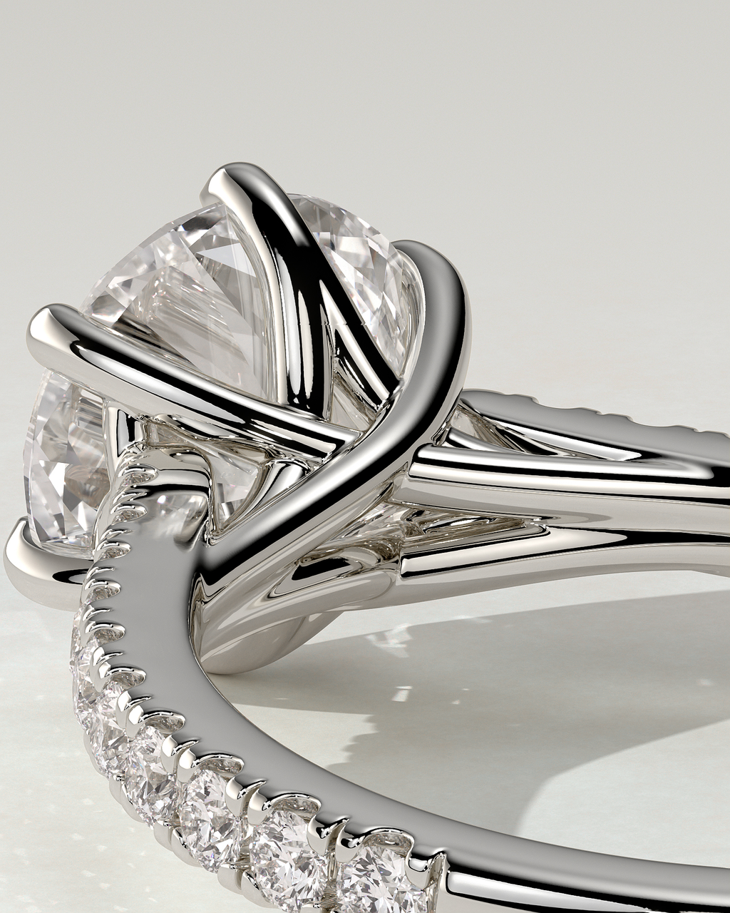 Briar Solitaire Round Ring