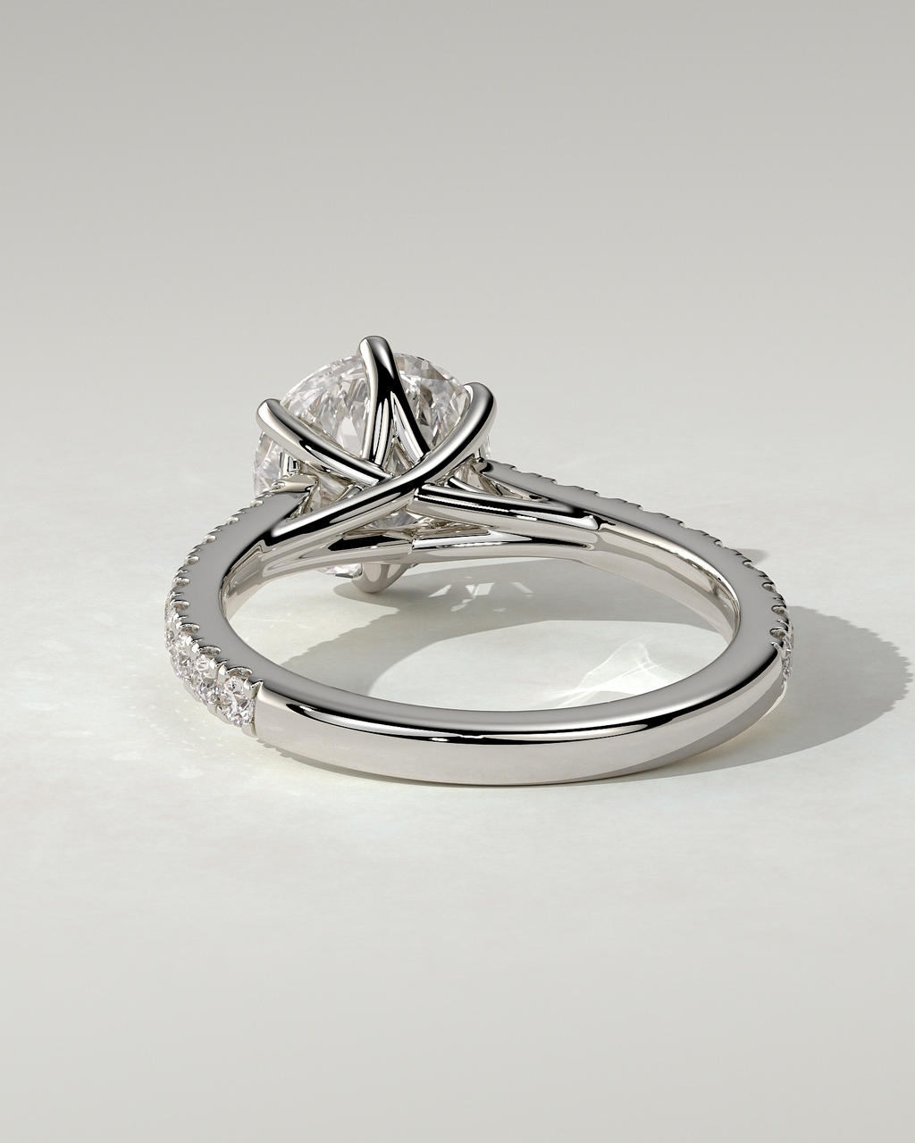 Briar Solitaire Round Ring
