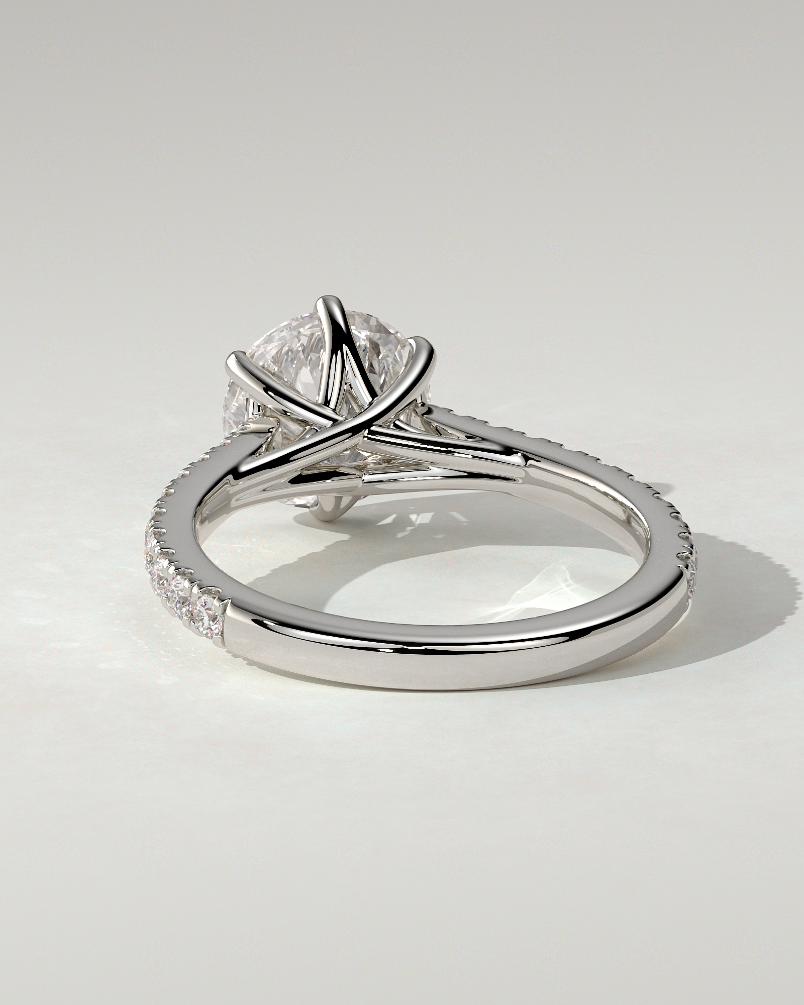 Briar Solitaire Round Ring