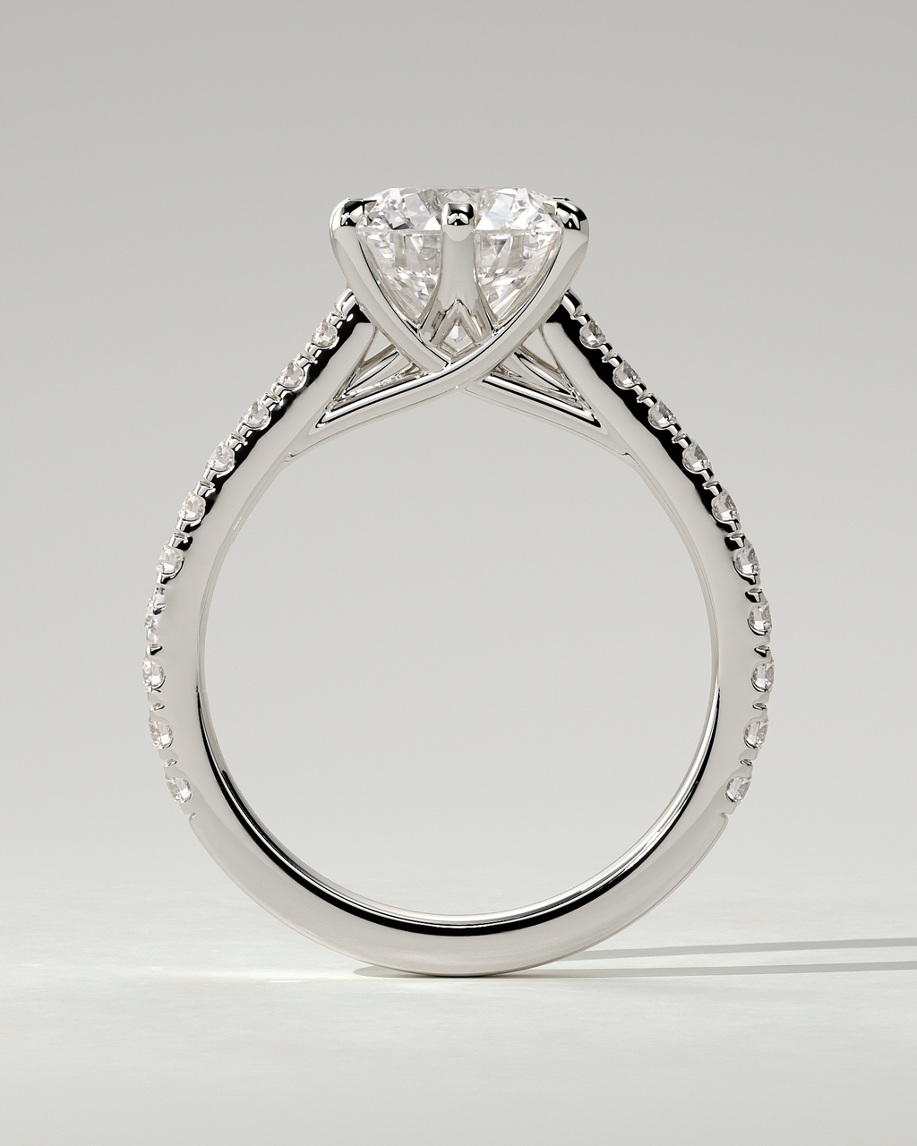 Briar Solitaire Round Ring