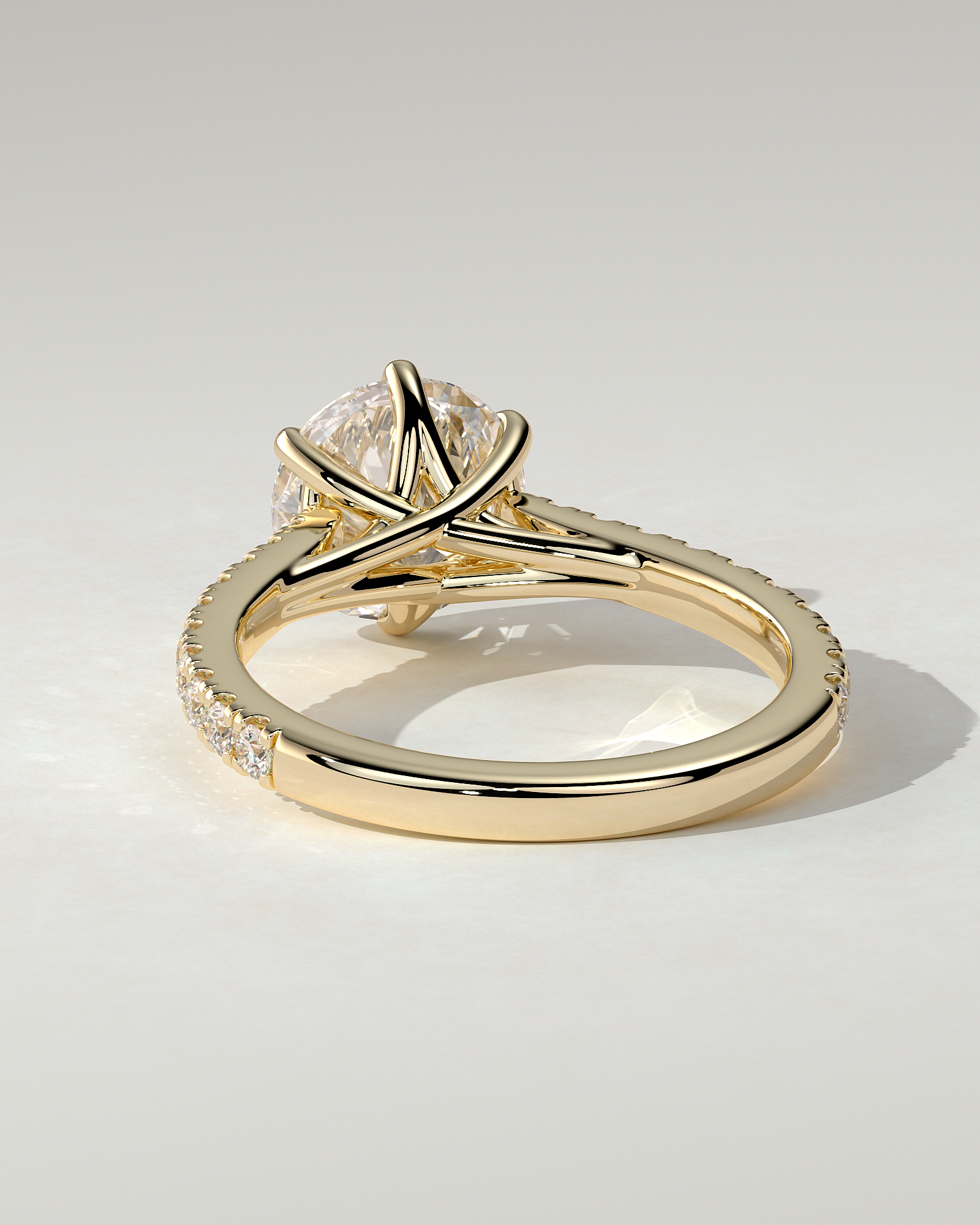 Briar Solitaire Round Ring