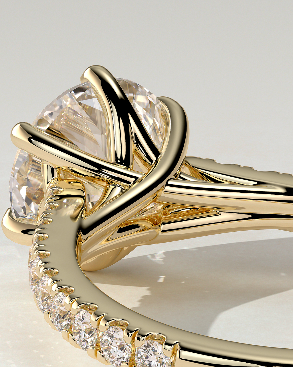 Briar Solitaire Round Ring