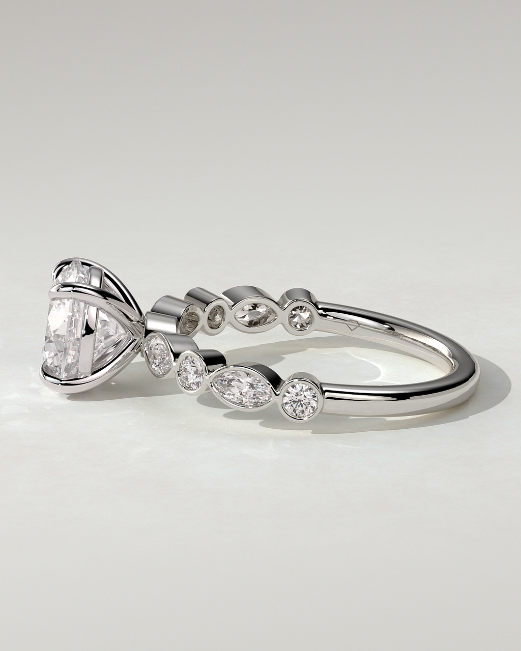 Cartia Solitaire Round Ring