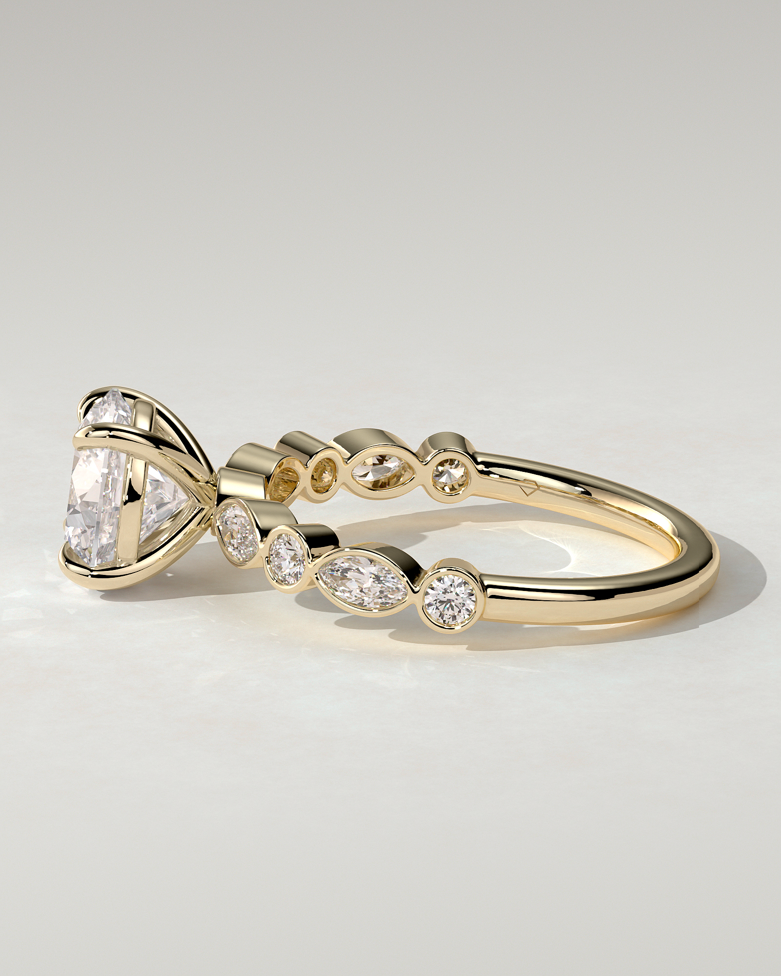 Cartia Solitaire Round Ring