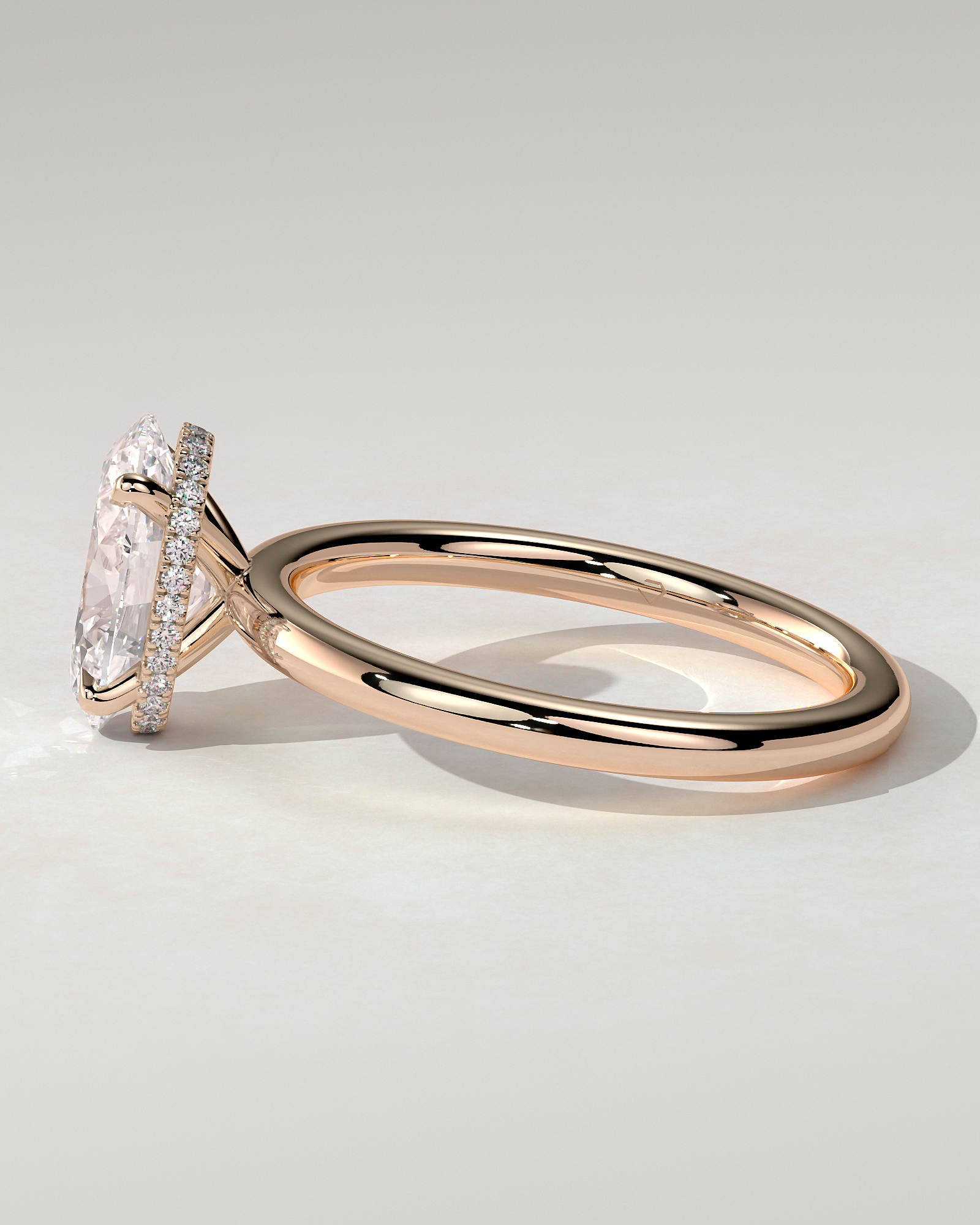 Cecilia Solitaire Oval Ring