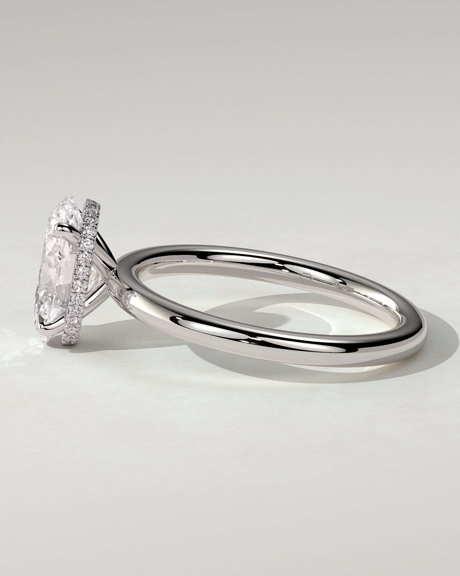 Cecilia Solitaire Oval Ring