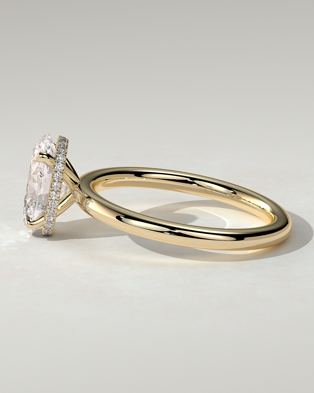 Cecilia Solitaire Oval Ring